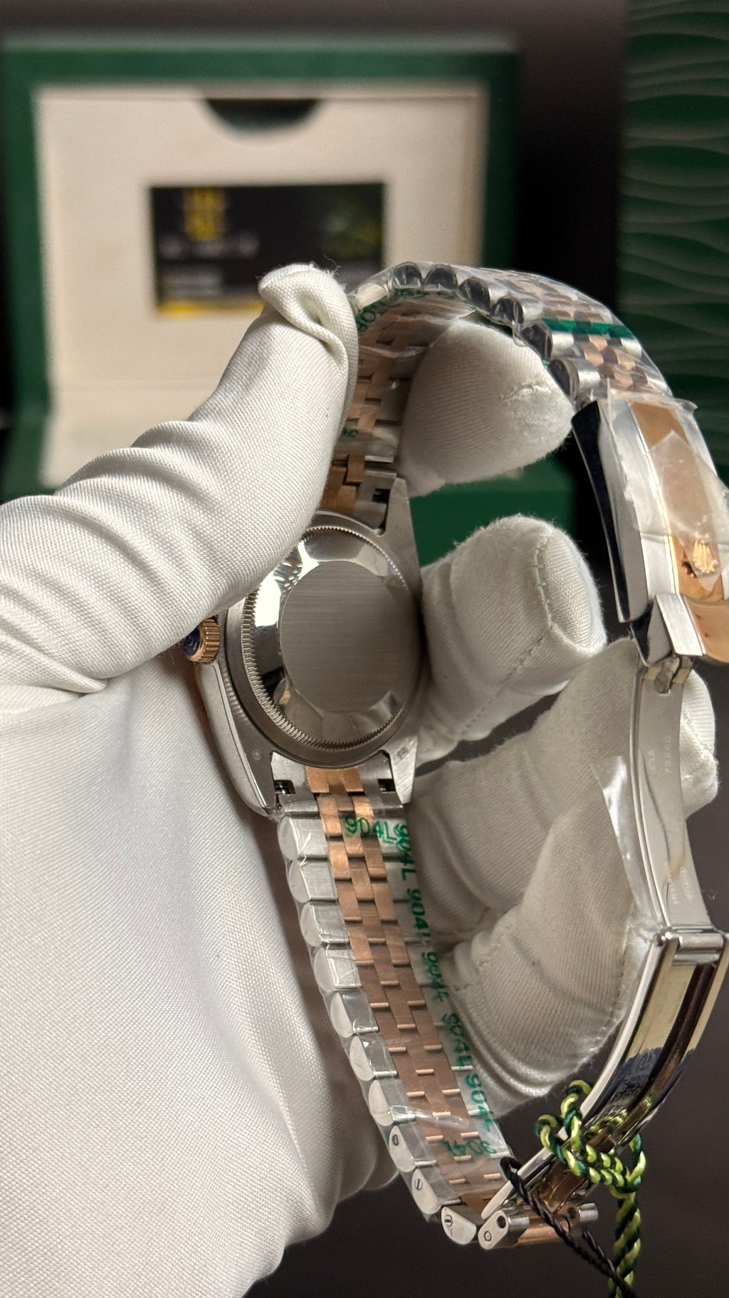 (36mm) Rose gold two tone grey Dial.