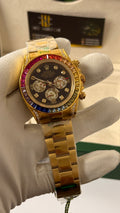 Yellow gold with black Dial