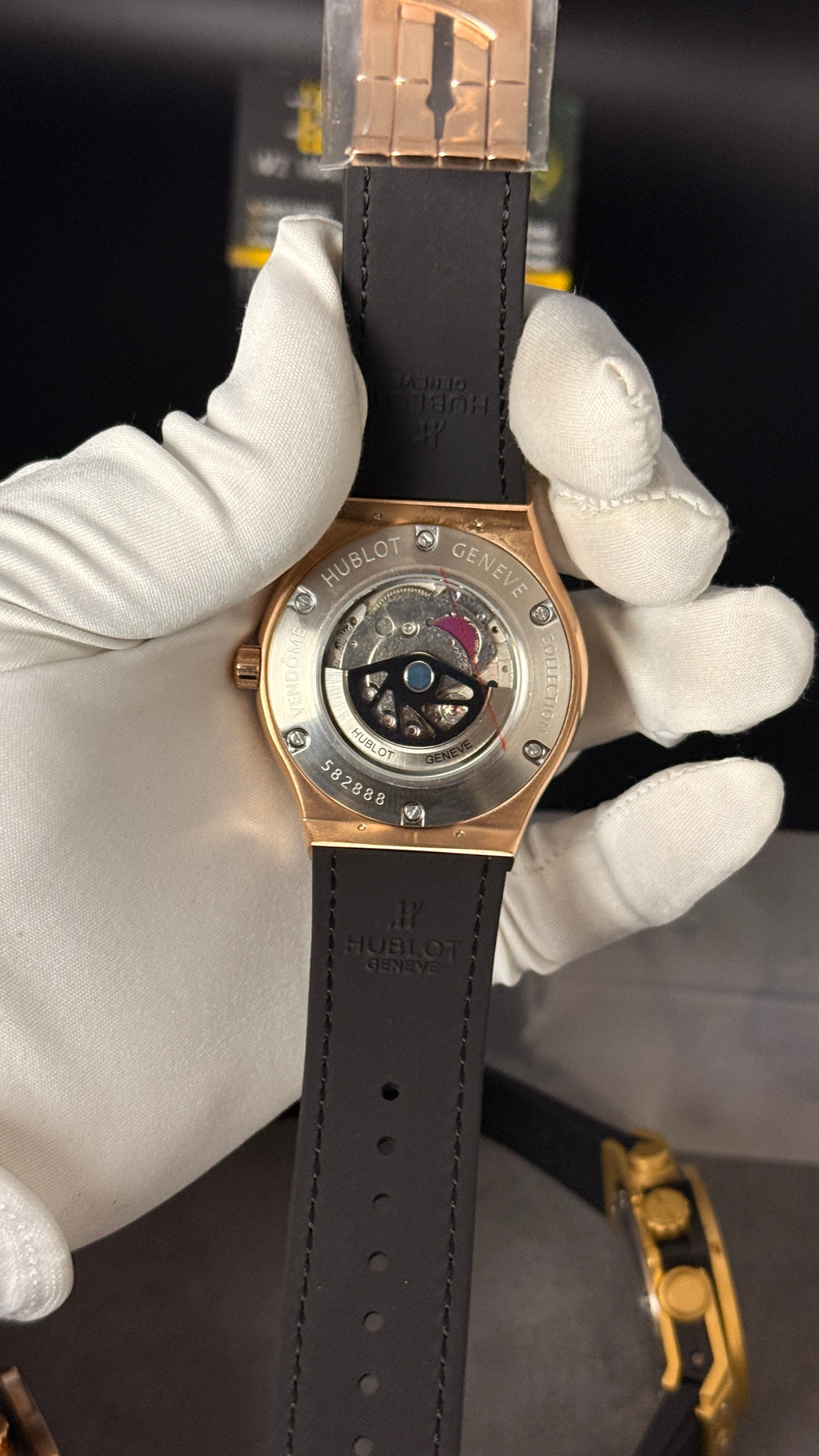 Rose gold with skeleton Dial 🖤