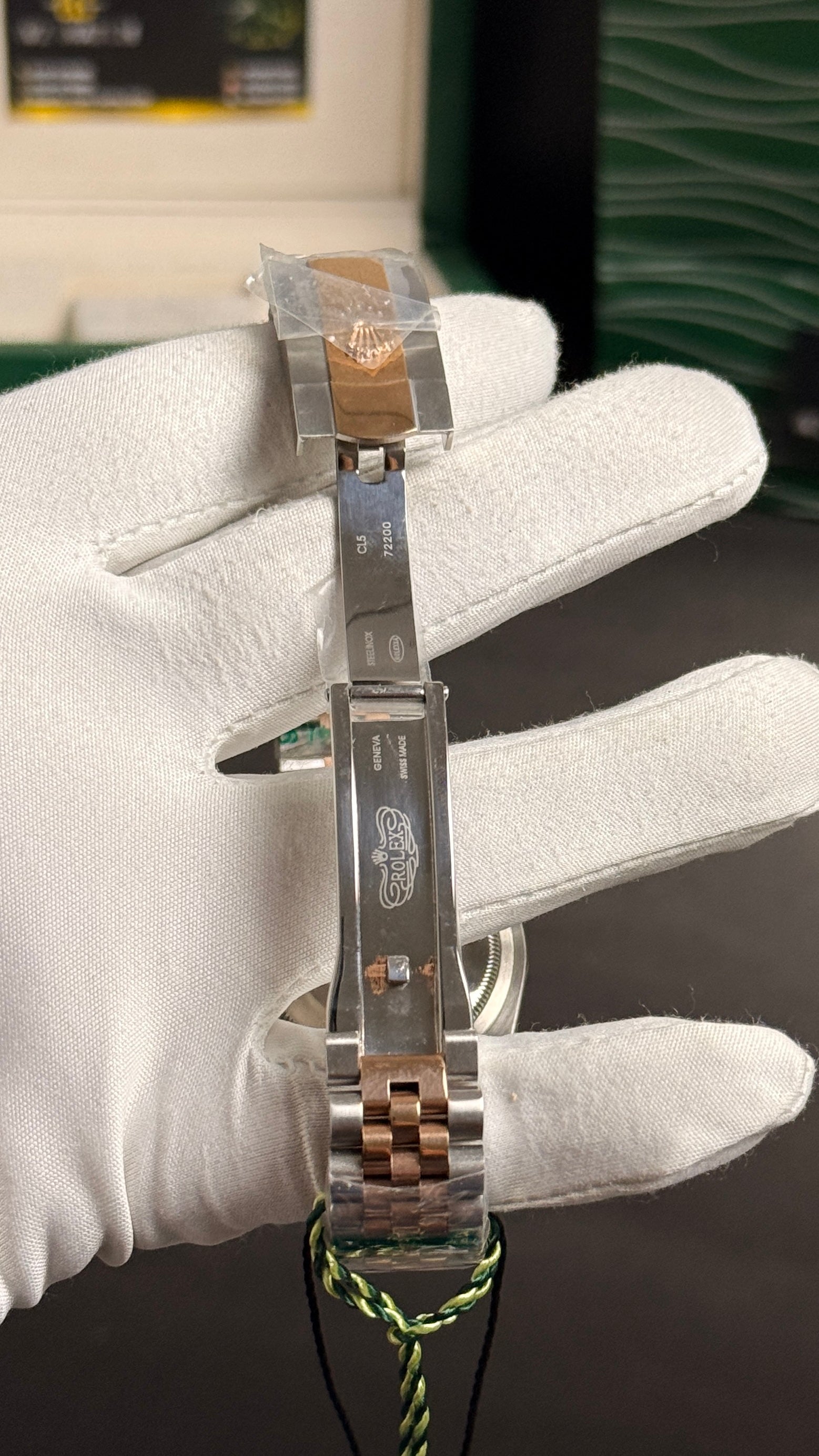 (36mm) Rose gold two tone grey Dial.
