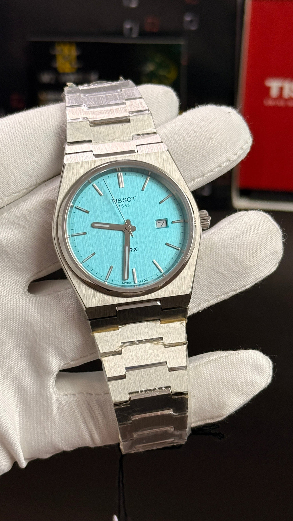 Silver with tiffany dial