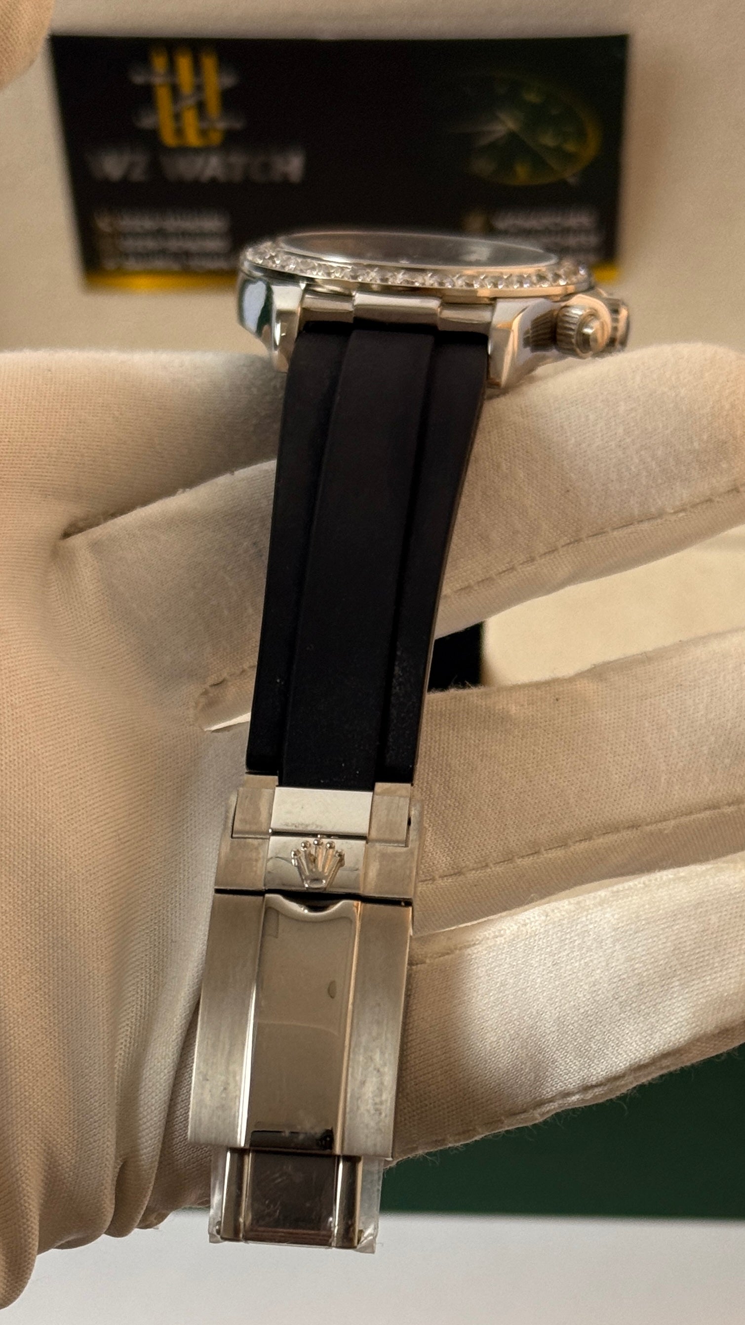 Silver with gray Dial