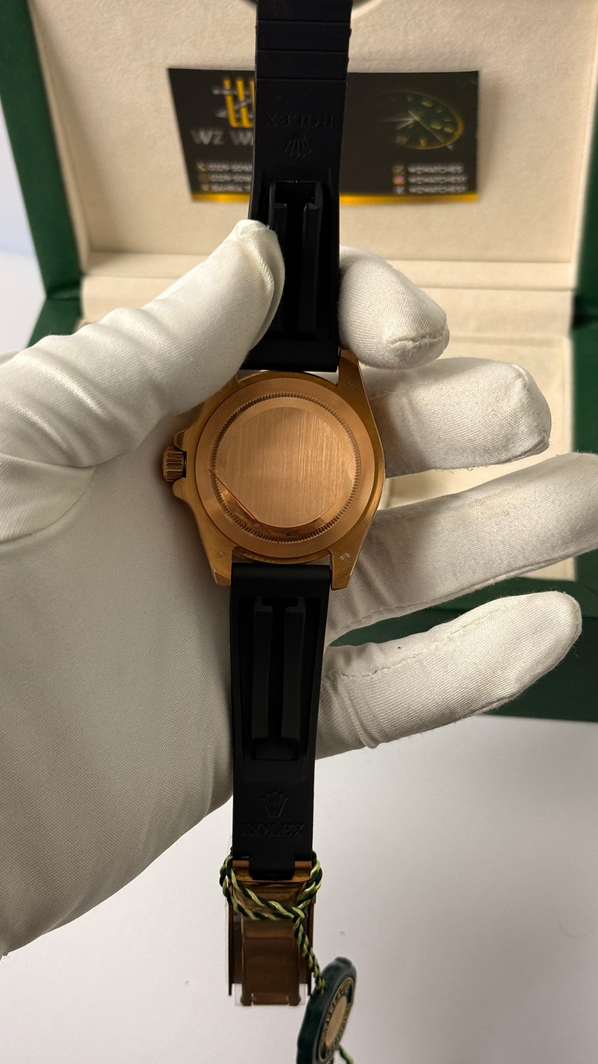 Rose gold with black Dial