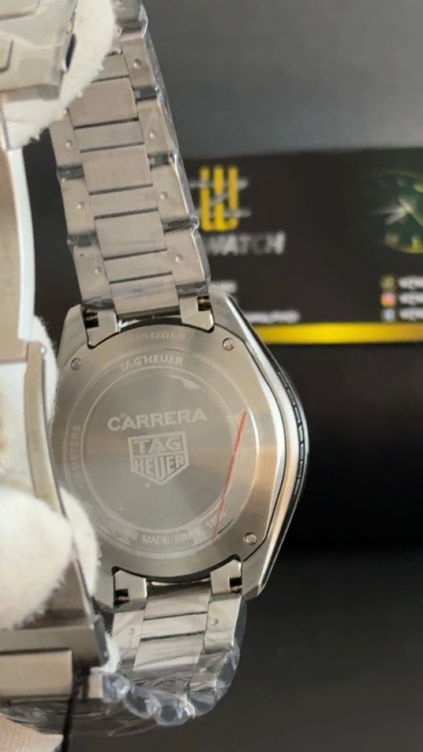 Silver with black beauty Dial 🖤