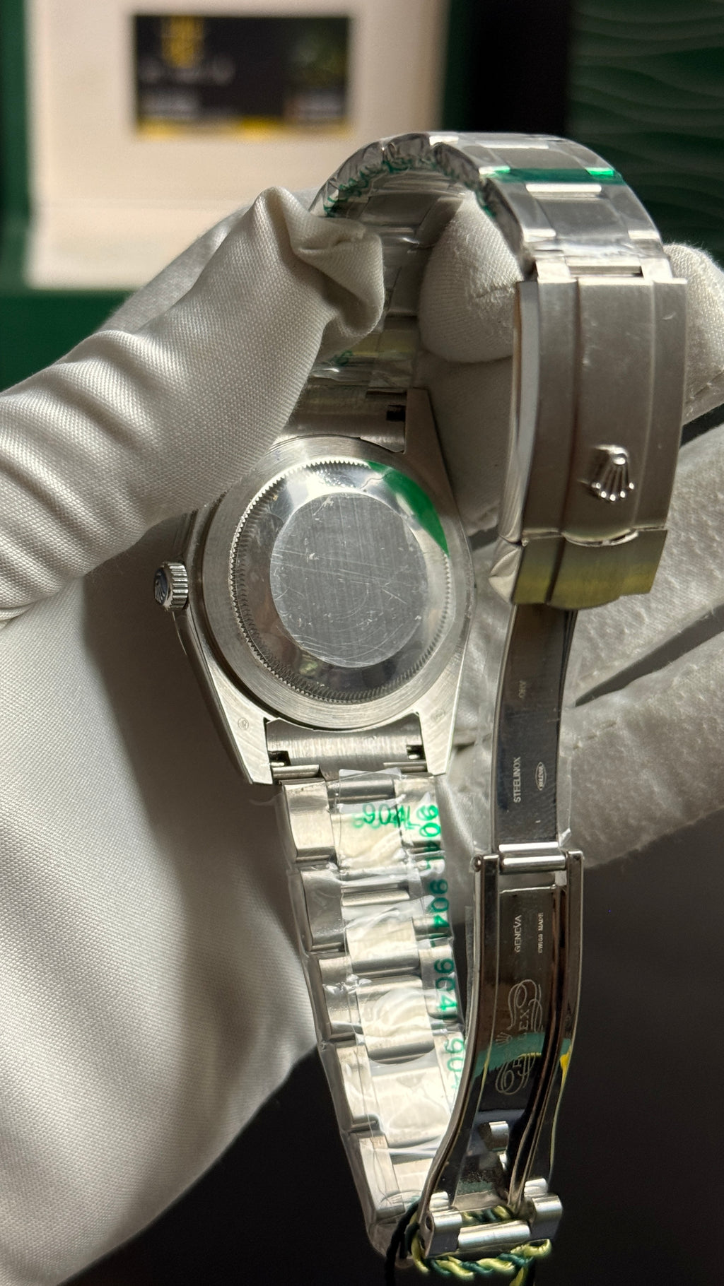 Silver with Rainbow Dial.