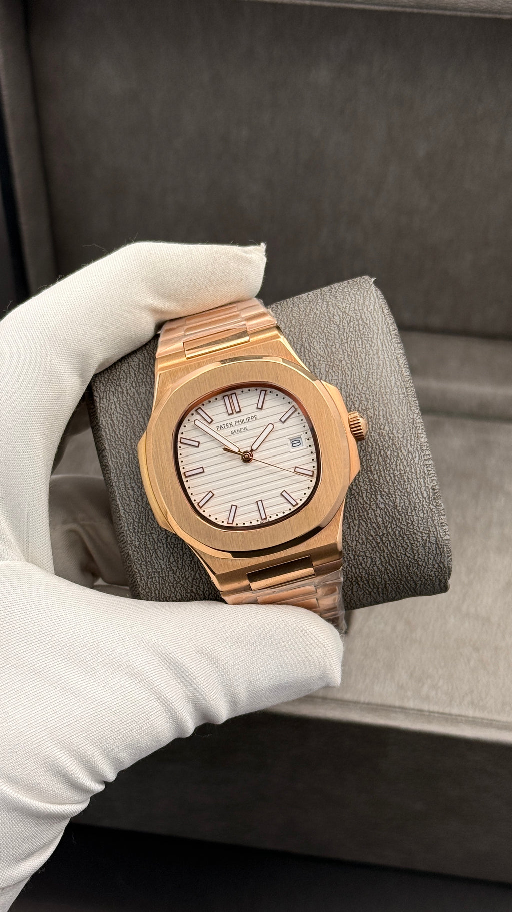 Rose gold with white Dial.
