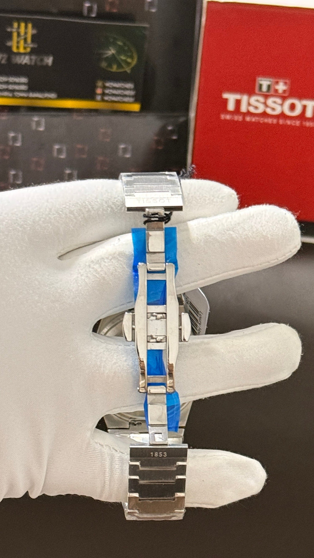 Silver with white dial & rose gold bezel