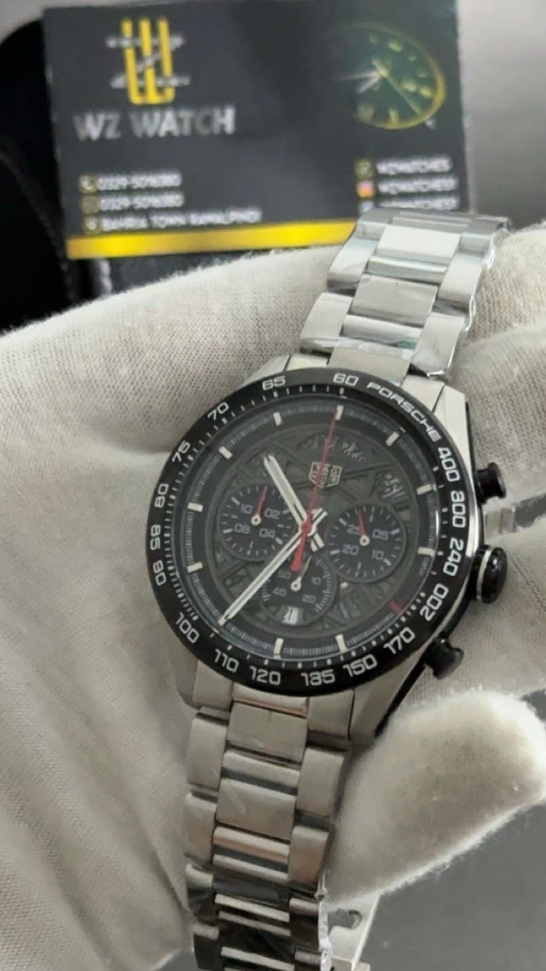 Silver with black beauty Dial 🖤